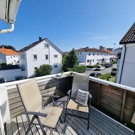 Rum i privatbostad Ons In Walk To 10min *
